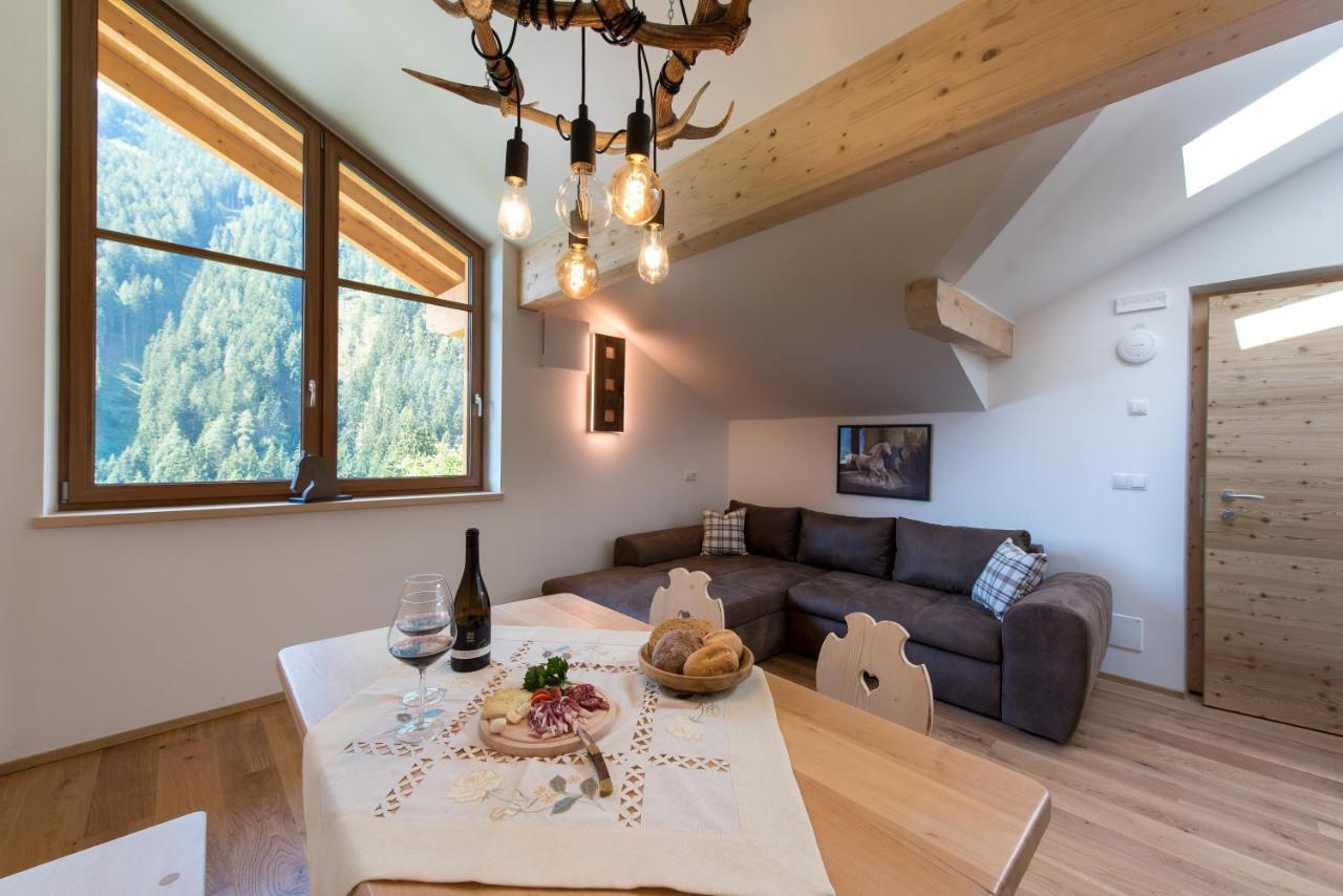 Seebacher Apartments Sarentino Buitenkant foto